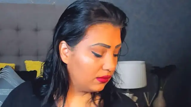 AmyCubes online show from February 25, 4:44 am