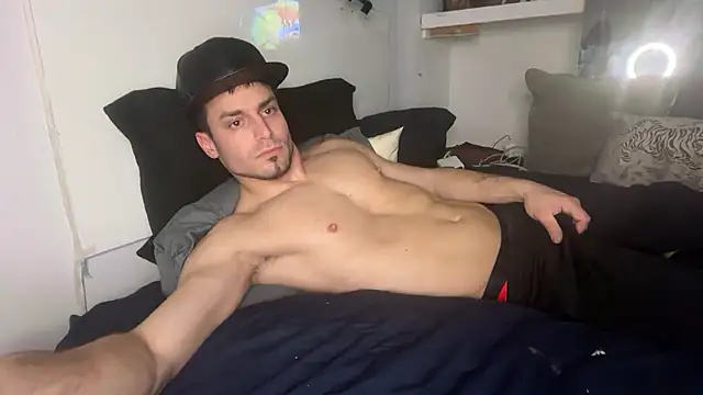 hot shot 13 online show from January 11, 6:18 am