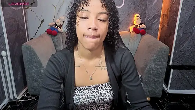 Violeth b online show from March 28, 12:49 pm