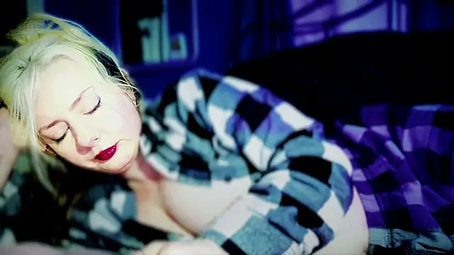 SkarlettRose96 online show from November 29, 2:36 am