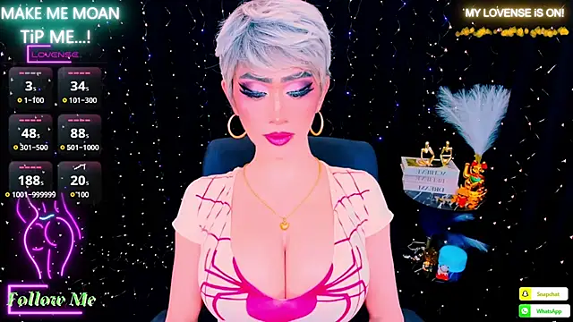 Snapshot of TwittyGirL9inch_exotic chatting on January 18, 10:46 pm TwittyGirL9inch exotic online show from January 18, 10:46 pm