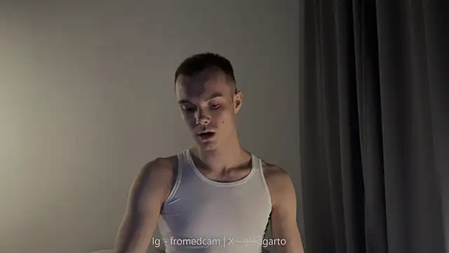 Snapshot of fromed chatting on October 14, 8:53 pm fromed online show from October 14, 8:53 pm