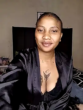 quenliyasa online show from May 22, 1:13 am