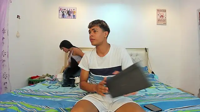 dafnezahiraa  online show from February 16, 4:42 am