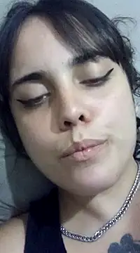 lucylovles online show from February 20, 5:33 am