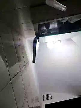 lucylovles online show from November 16, 4:40 am