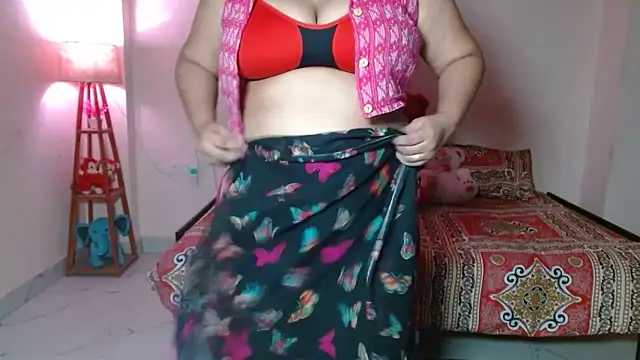 Snapshot of Naughty_Ayesha1 chatting on June 11, 1:27 am Naughty Ayesha1 online show from June 11, 1:27 am