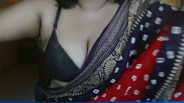 Snapshot of Naughty_Ayesha1 chatting on July 16, 6:19 am Naughty Ayesha1 online show from July 16, 6:19 am