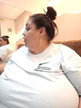 Alisson am online show from February 14, 11:40 am