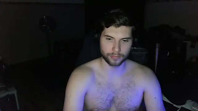 Snapshot of Ironman220 chatting on January 30, 9:25 pm Ironman220 online show from January 30, 9:25 pm