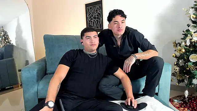 MatheoVelez online show from January 1, 2:09 am