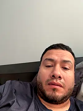 Snapshot of elamante03 chatting on December 4, 2:59 pm elamante03 online show from December 4, 2:59 pm