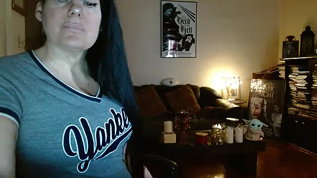 mandaloriangirls online show from February 12, 7:53 pm