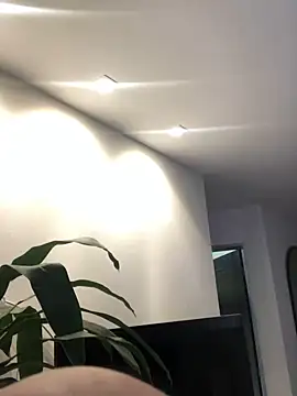 Snapshot of Bantonia chatting on March 6, 10:15 pm Bantonia online show from March 6, 10:15 pm