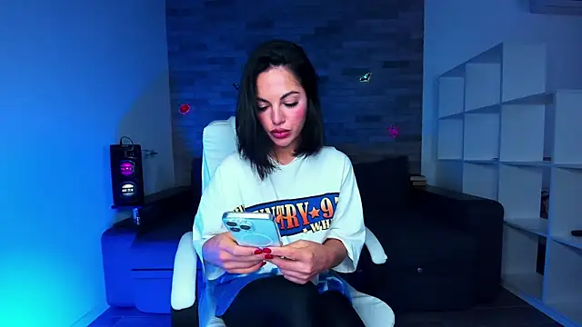 AddictedSabi online show from October 14, 9:10 am