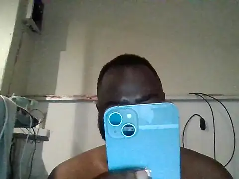 Snapshot of R32RLINE chatting on March 14, 2:28 am R32RLINE online show from March 14, 2:28 am