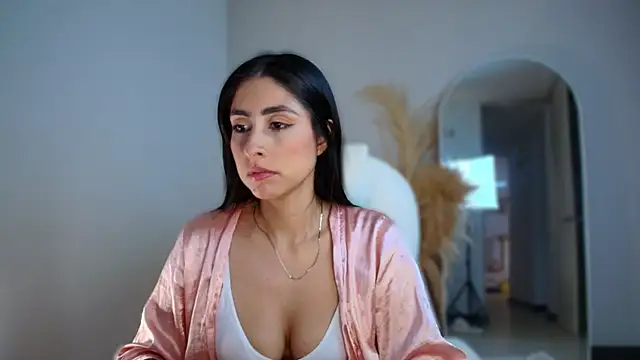 auroracaruso11 online show from November 20, 9:25 pm