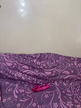 Layla-daloua online show from March 25, 4:46 pm