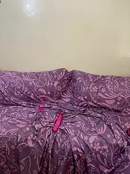 Layla-daloua online show from March 28, 5:12 pm