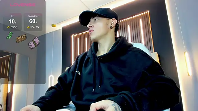 Lobo 17  online show from February 21, 3:29 am