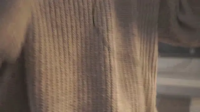 EsmaCrumbley online show from October 15, 4:23 am