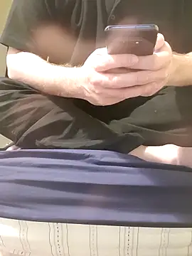 nofacewanker online show from April 15, 7:58 pm