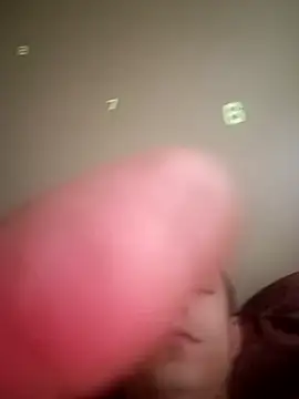 Snapshot of thebest20000 chatting on December 24, 3:37 pm thebest20000 online show from December 24, 3:37 pm