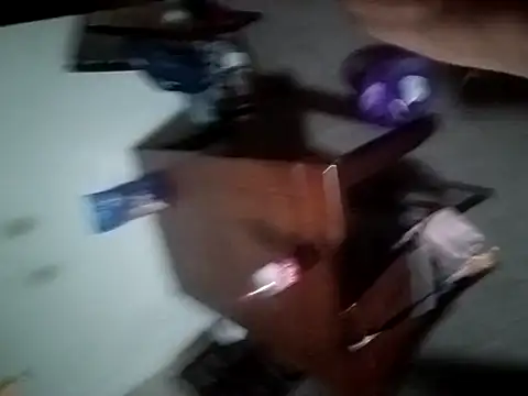 Snapshot of thebest20000 chatting on March 7, 1:53 am thebest20000 online show from March 7, 1:53 am