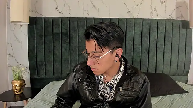 Andy Joy  online show from January 18, 11:14 am