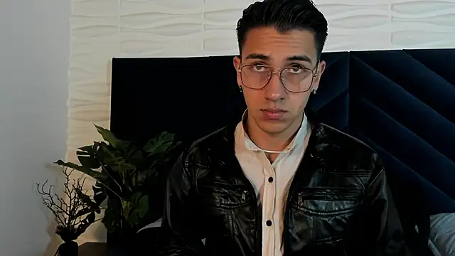 Andy Joy  online show from February 27, 11:32 am