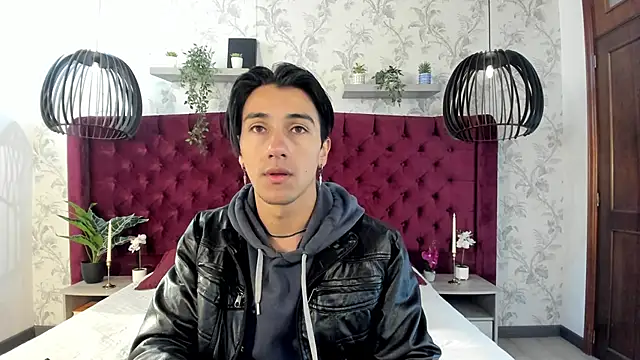Snapshot of Andy_Joy_ chatting on April 26, 11:08 am Andy Joy online show from April 26, 11:08 am