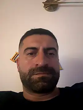 Snapshot of 235BABIKO235 chatting on September 28, 12:16 am 235BABIKO235 online show from September 28, 12:16 am