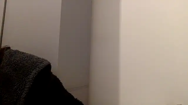 Snapshot of CherryRoxanne chatting on December 22, 6:48 pm CherryRoxanne online show from December 22, 6:48 pm