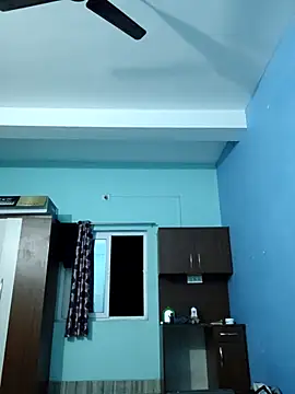 Ishan003 online show from November 1, 2:41 pm