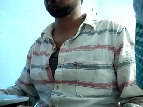 Ishan003 online show from December 18, 2:12 pm