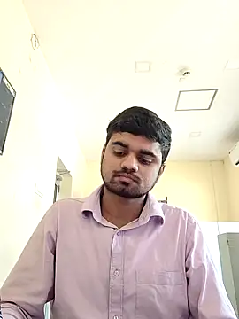 Ishan003 online show from May 7, 8:42 am