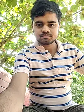 Ishan003 online show from June 24, 2:43 am