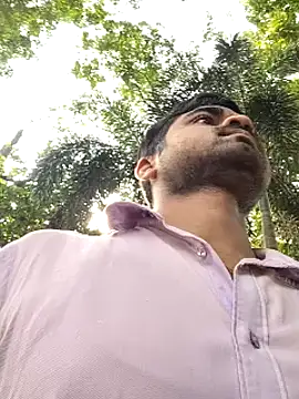 Ishan003 online show from August 4, 2:48 am