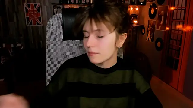 LolaAsmus online show from February 13, 9:16 am