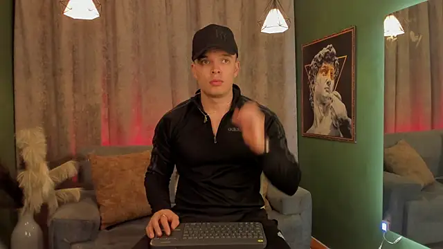 Snapshot of Jake_Tylerr_ chatting on June 19, 6:12 pm Jake Tylerr online show from June 19, 6:12 pm