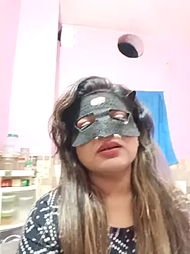 Snapshot of Babydoll_18 chatting on February 11, 6:22 pm Babydoll 18 online show from February 11, 6:22 pm