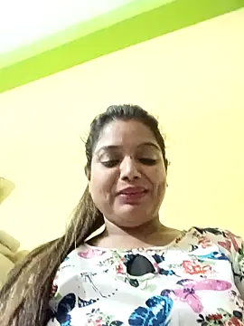 Snapshot of Babydoll_18 chatting on February 16, 1:38 pm Babydoll 18 online show from February 16, 1:38 pm