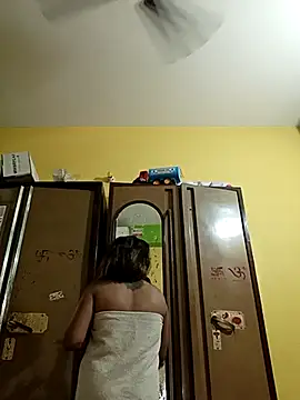 Snapshot of Babydoll_18 chatting on March 11, 8:52 am Babydoll 18 online show from March 11, 8:52 am