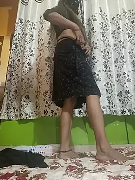 Snapshot of Babydoll_18 chatting on March 21, 11:01 am Babydoll 18 online show from March 21, 11:01 am