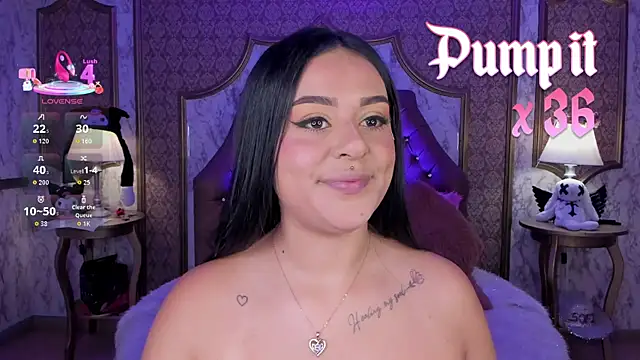 SoffiQueen online show from April 10, 2:33 pm