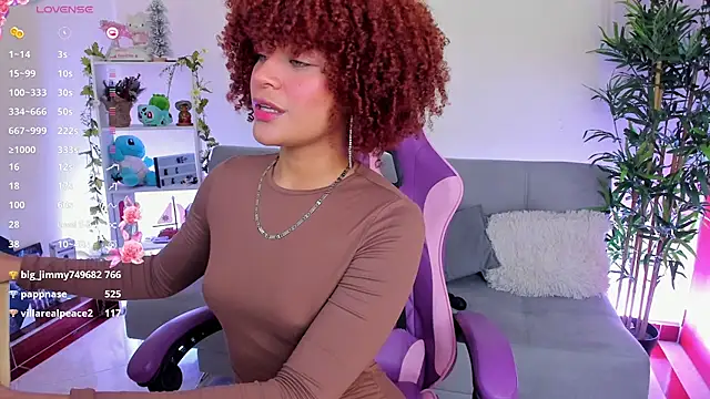 Snapshot of natty_romanof_18 chatting on February 13, 3:35 pm natty romanof 18 online show from February 13, 3:35 pm