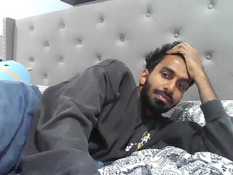 Snapshot of skinny__boy__ chatting on October 13, 5:46 pm skinny boy online show from October 13, 5:46 pm