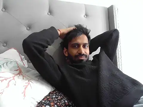 Snapshot of skinny__boy__ chatting on February 10, 5:17 pm skinny boy online show from February 10, 5:17 pm