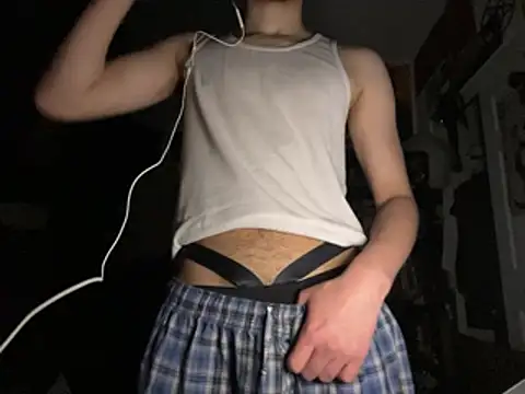 Snapshot of AsdAltiods chatting on March 13, 7:37 am AsdAltiods online show from March 13, 7:37 am