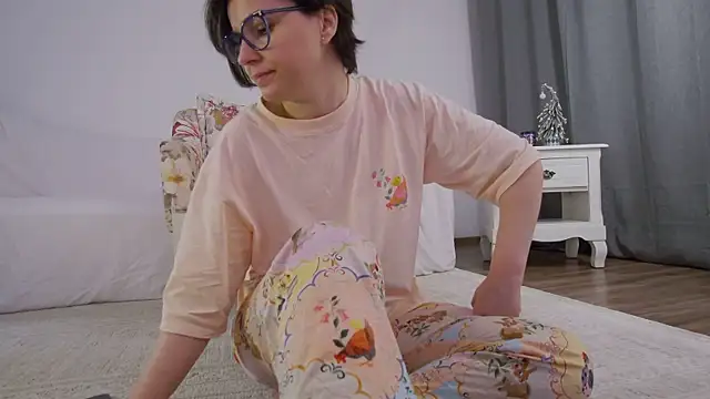 SophieeRain online show from January 12, 4:45 pm